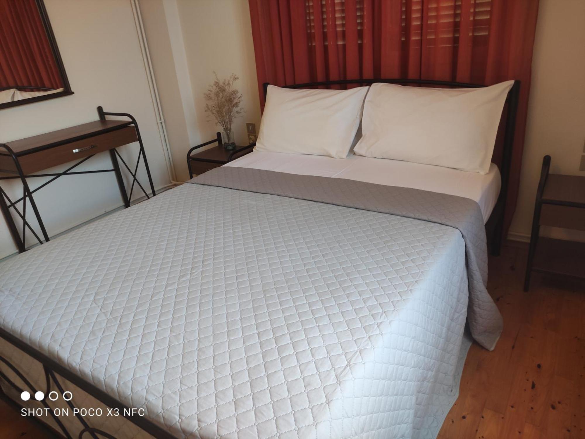 Manousos Apartment Lefkada City Ngoại thất bức ảnh
